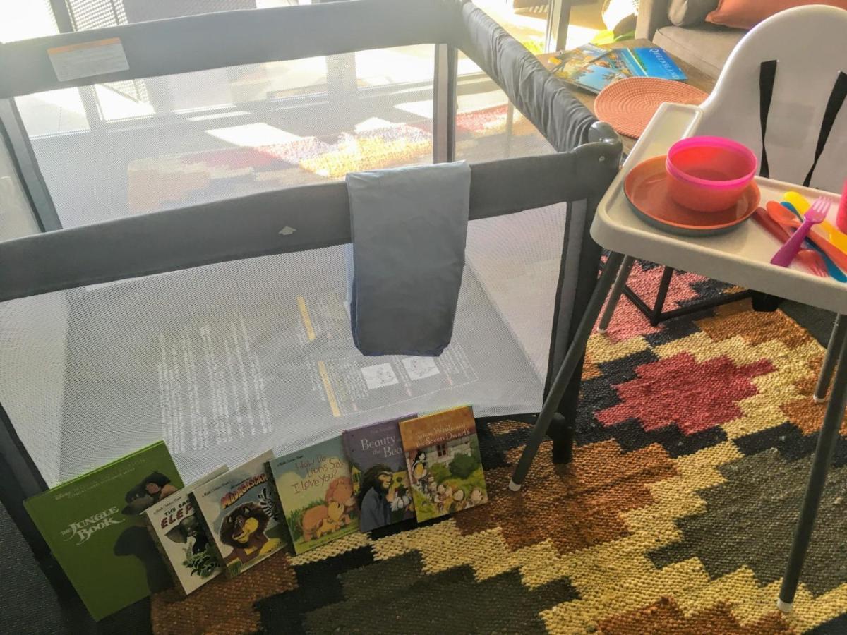 African Escape On Level 38 - Balcony With Views بريزبين المظهر الخارجي الصورة